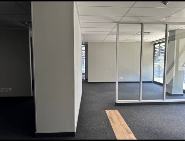 230M² OFFICE TO LET IN CENTURION CENTRAL